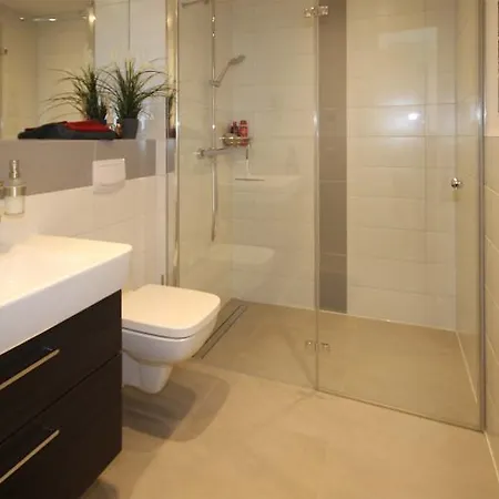 Apartamento Linden-Palais 4-Sterne-Apartment In Strandnaehe Heiligendamm